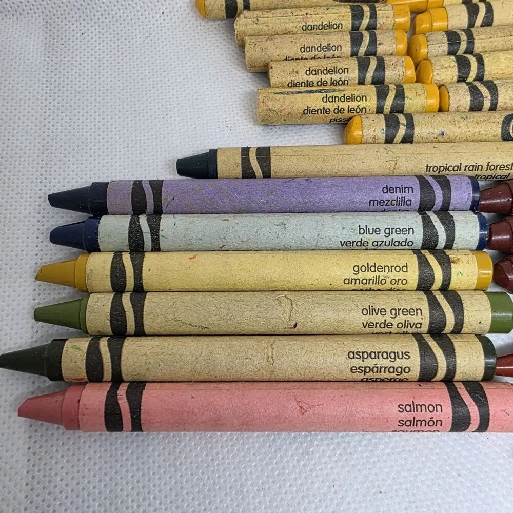 Lot Retired/Discontinued Crayola Crayons:Dandelion, Orange-Red, Indian Red &more